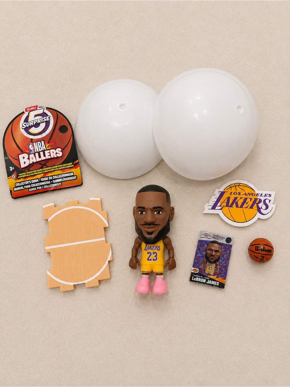 NBA BALLERS SERIES 1 LOS ANGELES LAKERS LEBRON JAMES